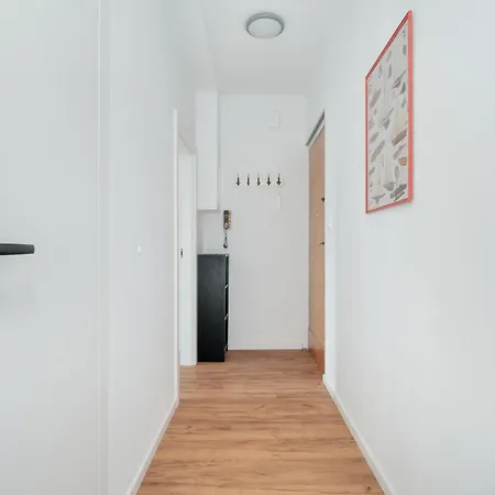 Apartament Konarskiego Apartament Blisko Jeziora Maltanskiego By Renters
